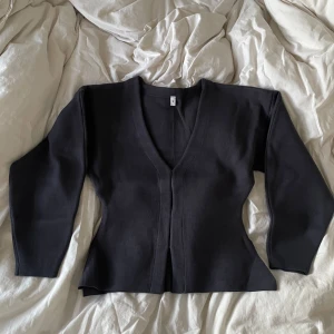 Snygg tröja - Snygg oanvänd tröja. 