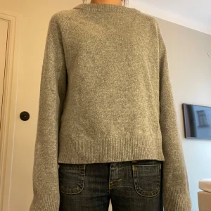 Ganni tröja - Hej säljer denna snygga stickade tröja ifrån ganni!💕