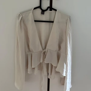 Super söt topp - Jättefin och jätteskön topp från SHEIN 