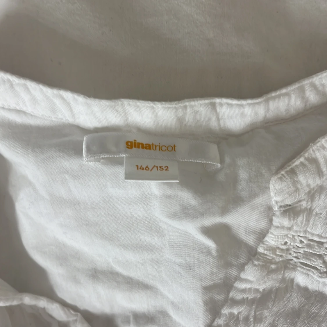 Gina Young topp  - 90