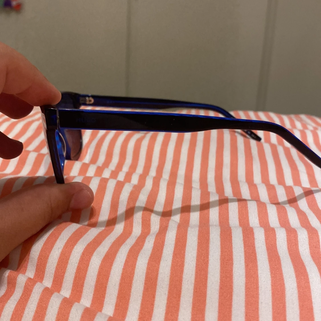 Hugo boss solglasögon  - 90