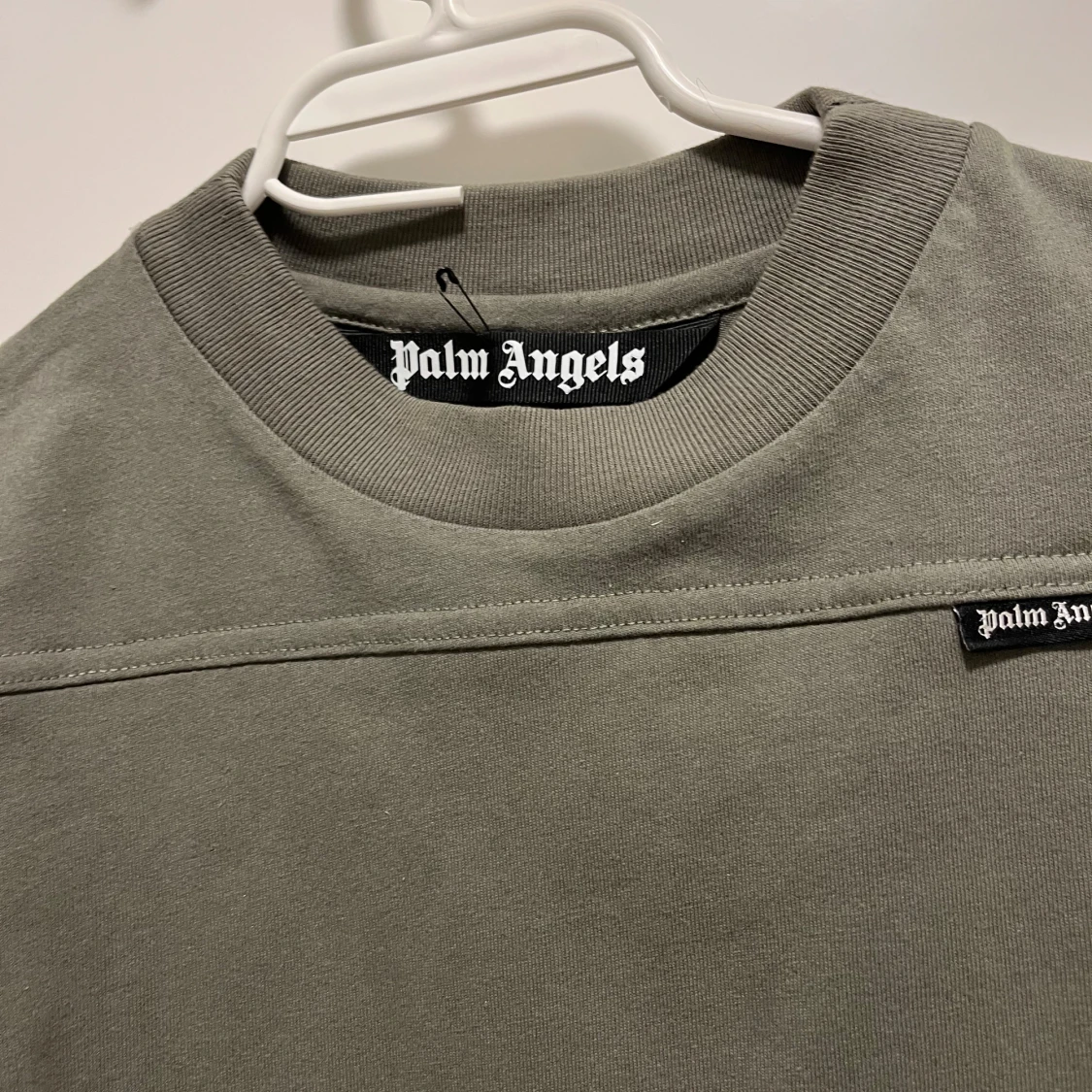 Grön t-shirt från Palm Angels - 1