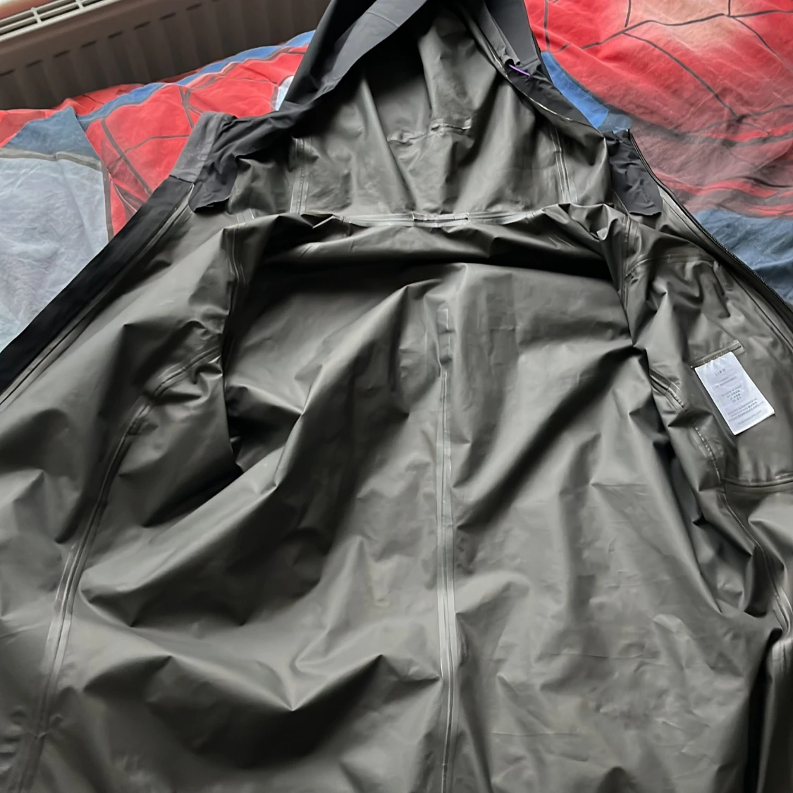 Svart vindjacka från Haglöfs - 3