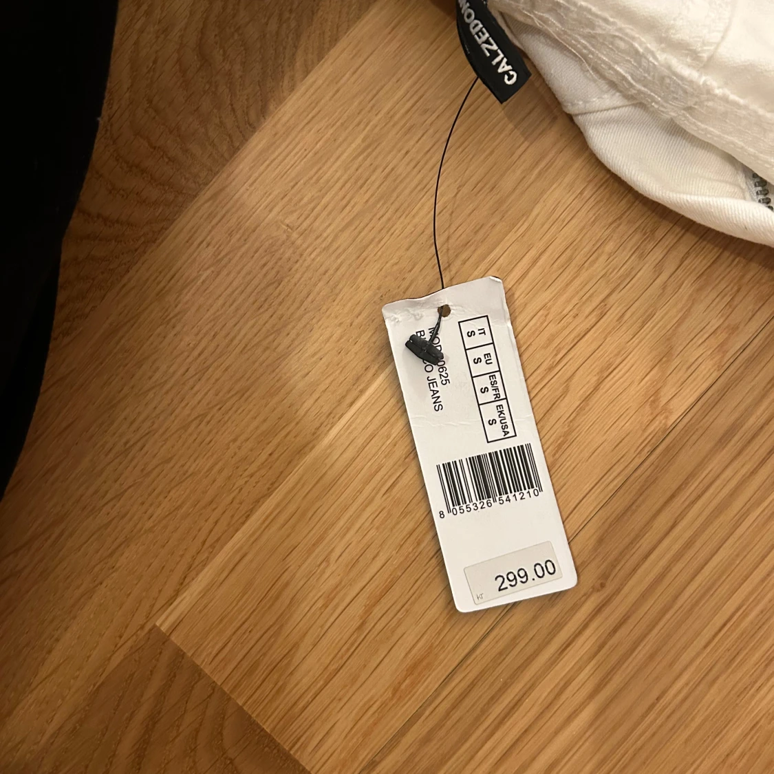 Vita jeans från Galzedd - 1