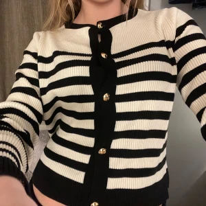 Cardigan - Elegant och super snygg cardigan😍💞