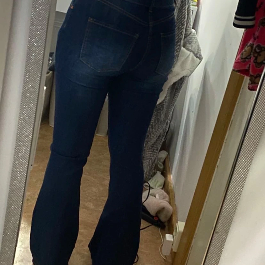 Mörkblå bootcut jeans - 1