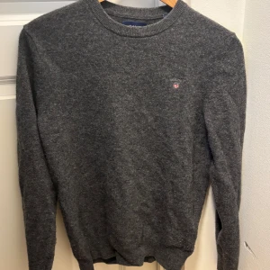 Gant ull tröja - Säljer då den är för liten. Skick 10/10 bara testat den. Den är liten i storleken så skulle säga att det är mer åt xs.