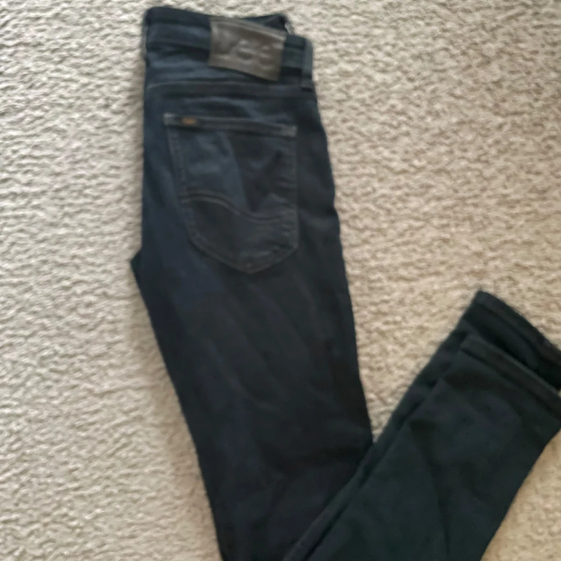 Mörkblåa jeans från Lee - 1