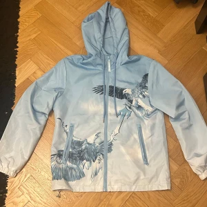 Ljusblå trapstar jacka  - Säljer en äkta Trapstar jacka