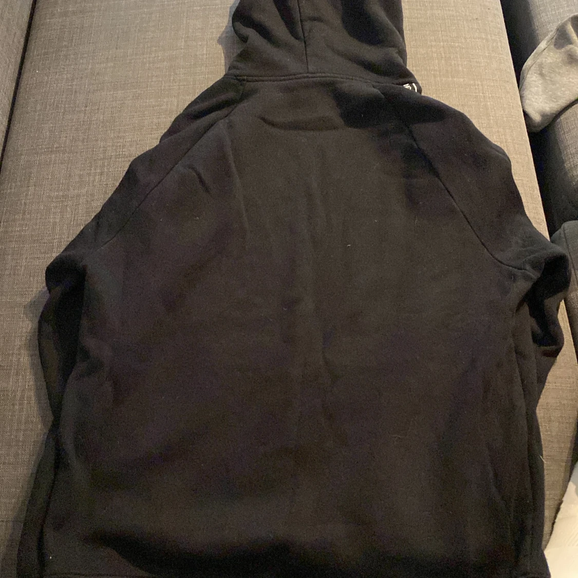 Svart hoodie med Los Angeles-band - 90