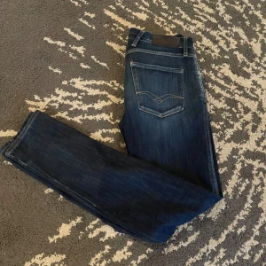 Replay Anbass - Replay Anbass | W29 L34 | nyskick 9/10 | Använda fåtal gånger | nypris: 1500 kr mitt pris: 549 kr | hör av er vid frågor eller funderingar 