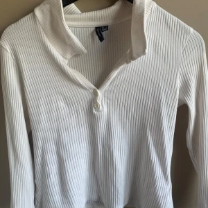 Tröja - Kortare i modellen 