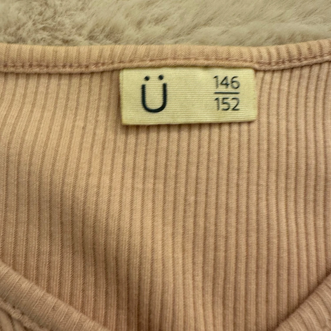 Ljusrosa tröja  - 91