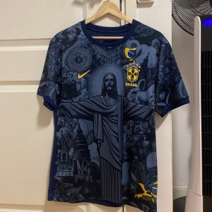 Brasilien tröja  - Soft Brasilien tröja med Jesus på fram sidan pris kan diskuteras 