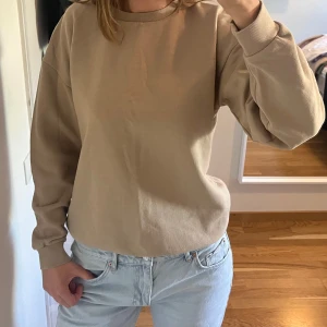 Tröja  - Tjocktröjan från Smog i storlek S. Använt!!