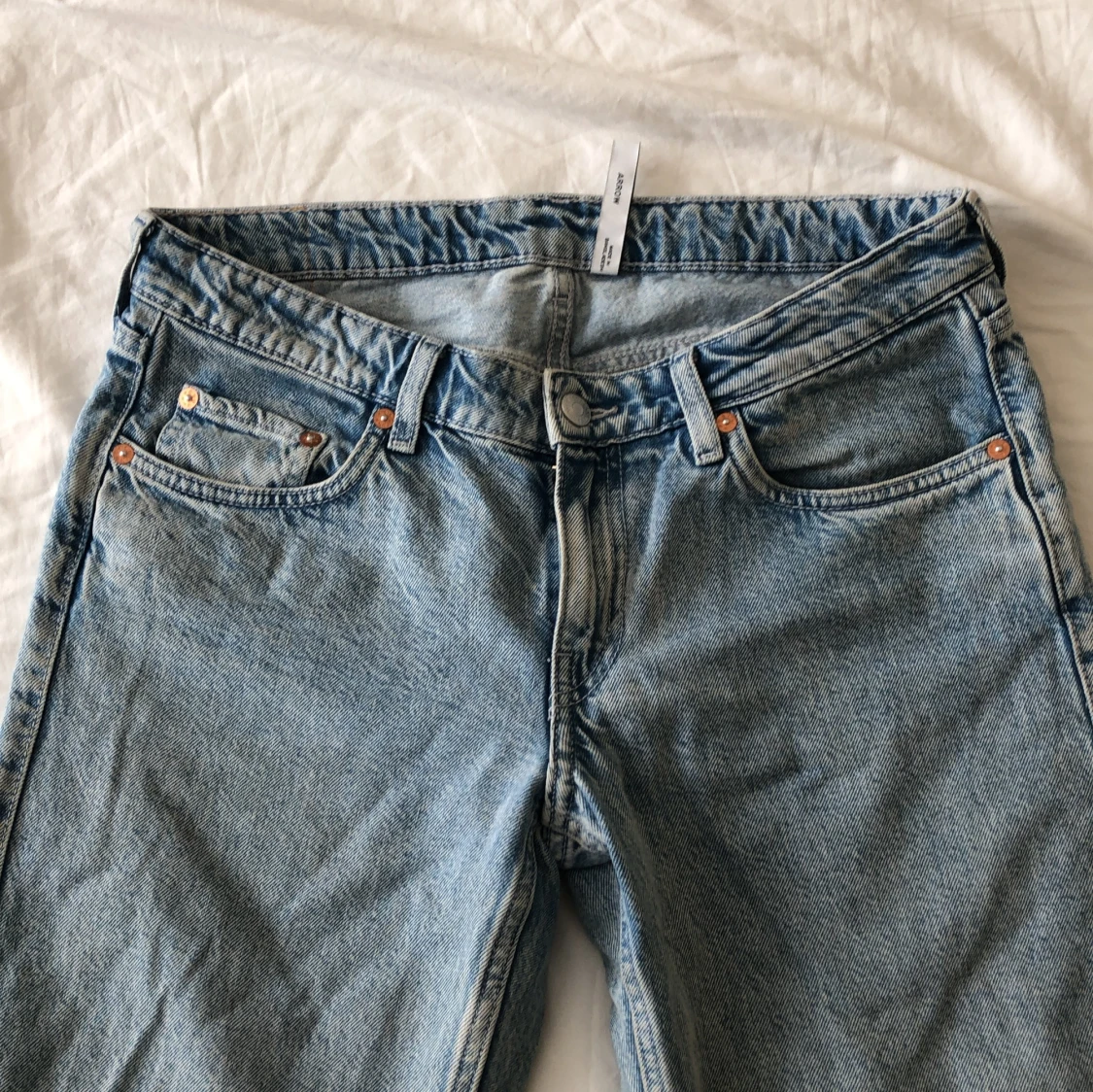 Lågmidjadejeans  - 90