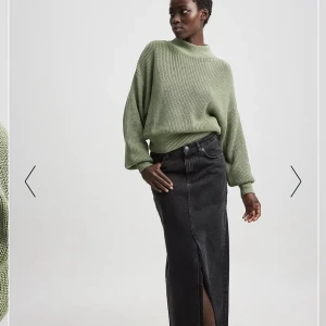 Stickad tröja  - Stickad tröja från nakd