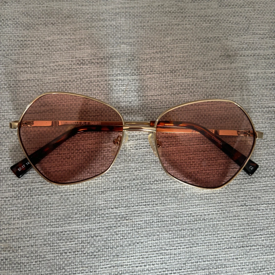 Le specs solglasögon