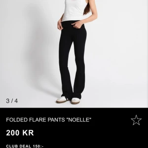 Yoga pants - Säljer nu mina svarta low wiast yoga pants från lager 157!