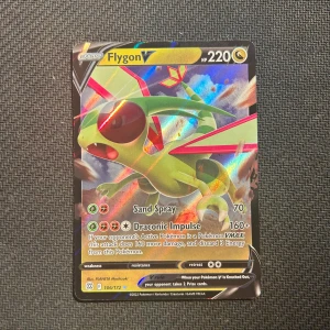 Flygon V Pokémon kort  - Bra skick 