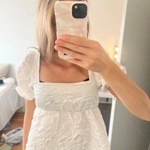 Vit blus - Bra skick, fin blus, storlek xs