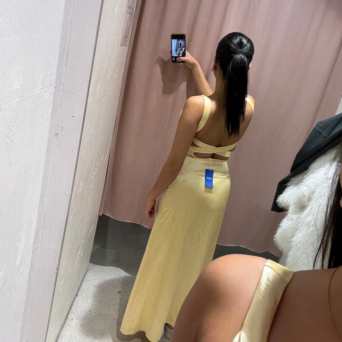 Gul långklänning med knyt - 2