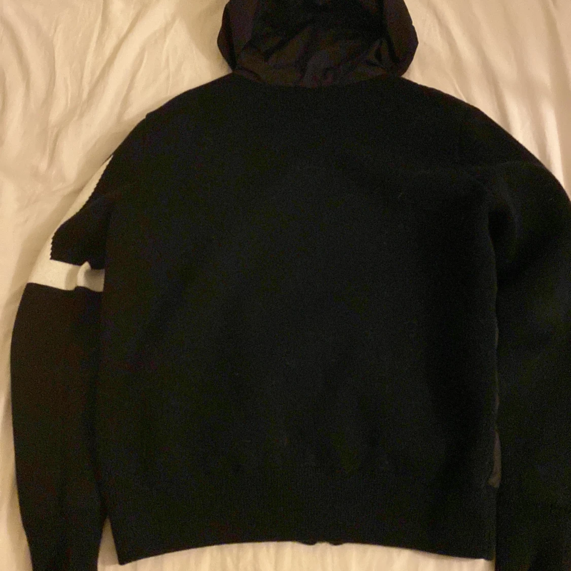 Svart cardigan från Moncler den är helt ny - 1