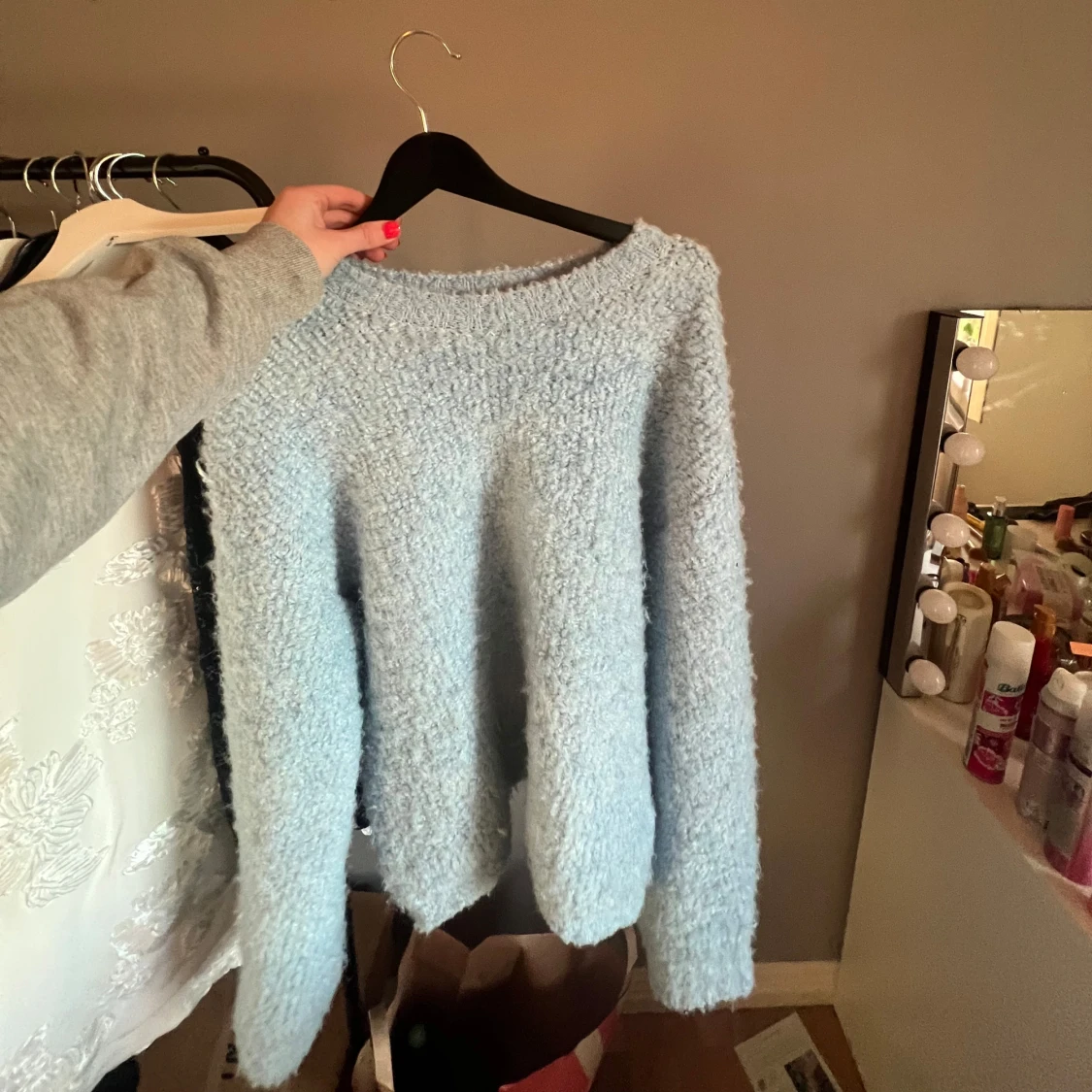 Ljusblå fluffig tröja - 1