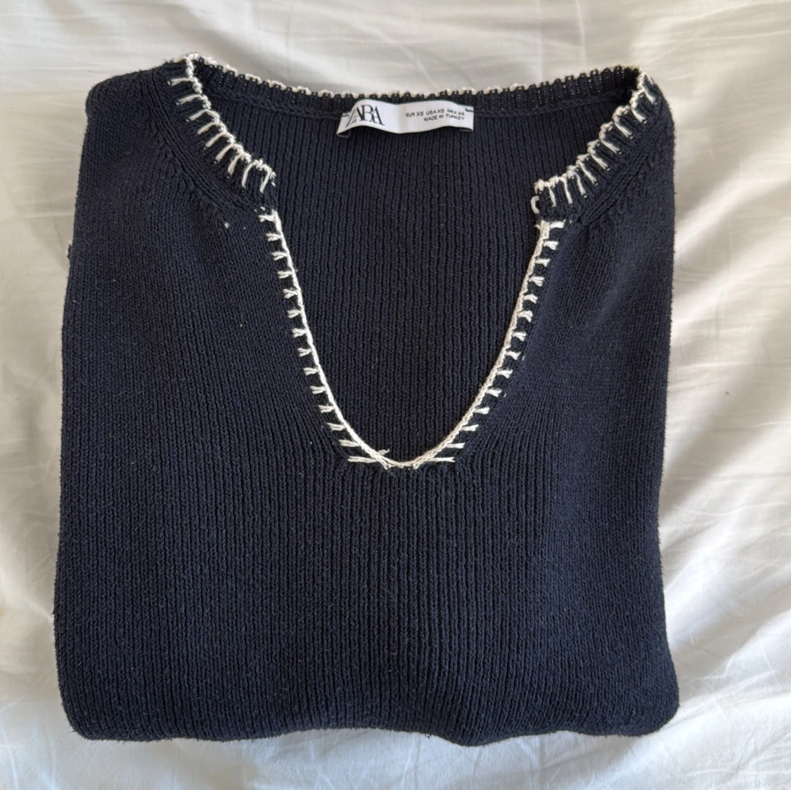Mörkblå tröja från Zara