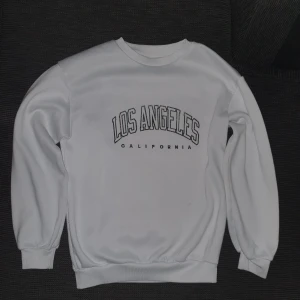 Shein tröja  - En snygg tröja från "Shein" 