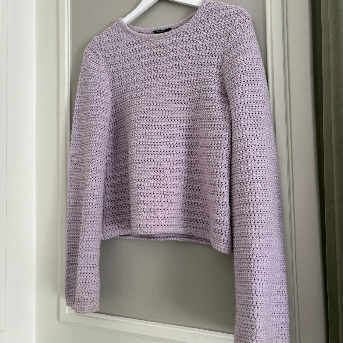 Ljuslila stickad tröja från Lindex - 2