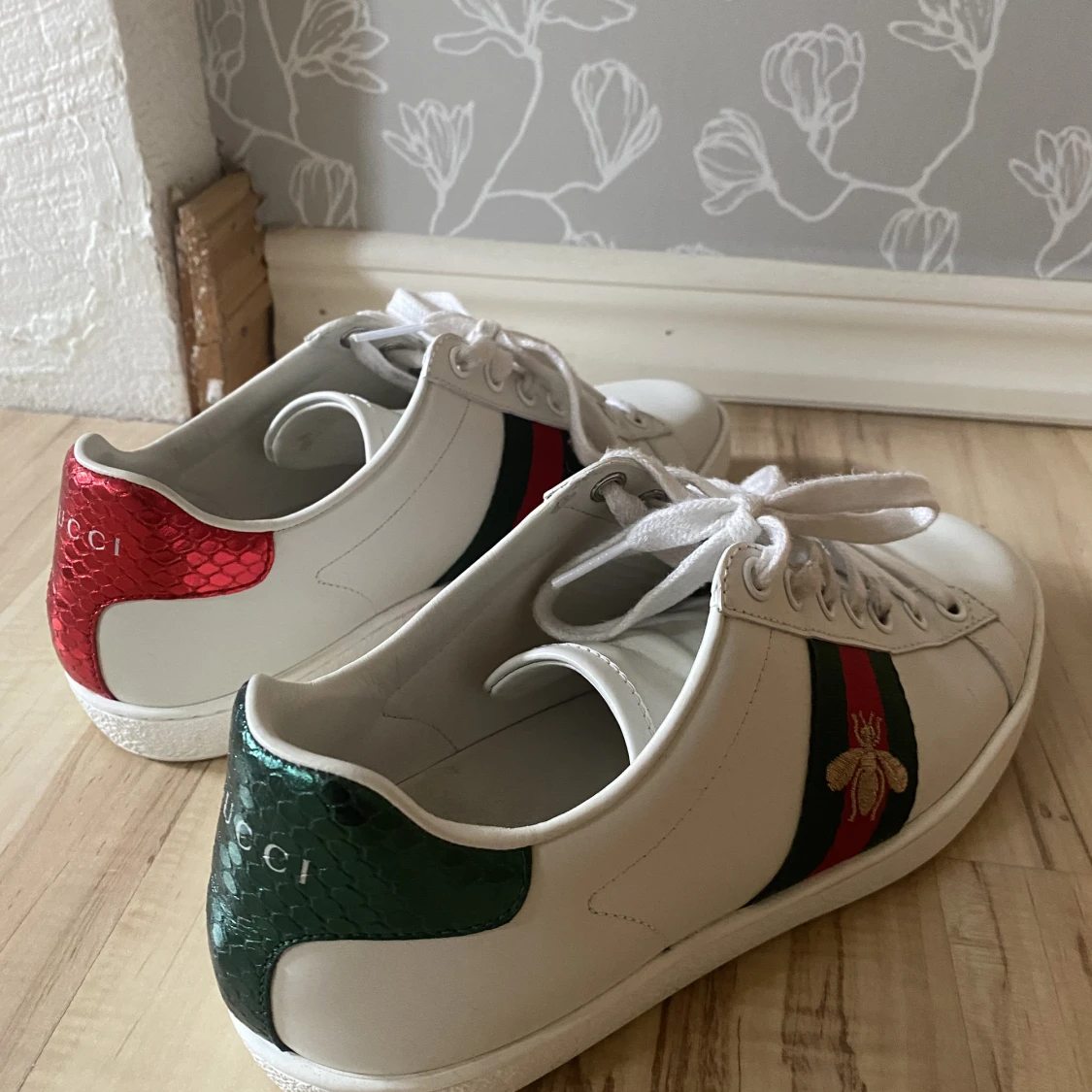 Gucci sneakers - 90