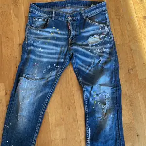 Dsquared2 jeans Nyskick