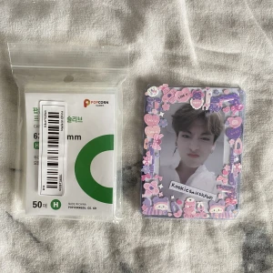 Sleeves - Sleeves, Säljer dem pågrund av fel storlek,  50st,  Endast provat en men alla är i fint skick,  30kr+ frakt