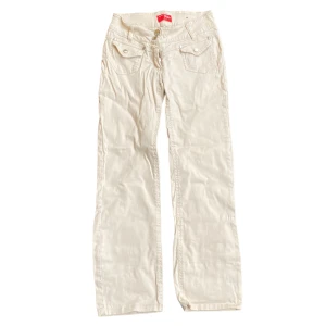 y2k straight jeans - skitsnygga raka jeans köpta 2000-tal! 