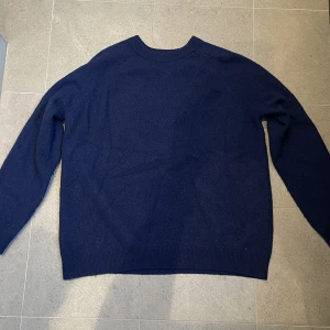 Stickad lpngärmad - stickad långärmad från cubus, aldrig anvönd