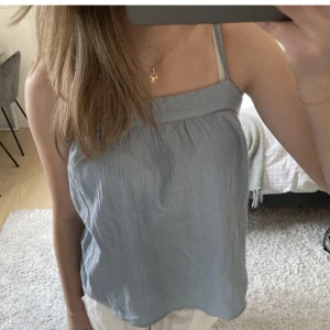 Blå topp - Blå topp i nyskick❣️