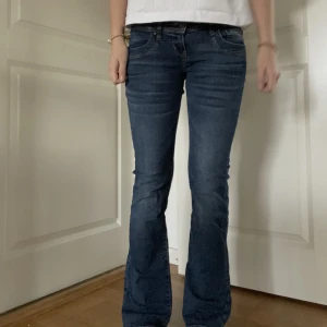 Ltb jeans - Säljer Ltb jeans, lågmidjade, Bootcut