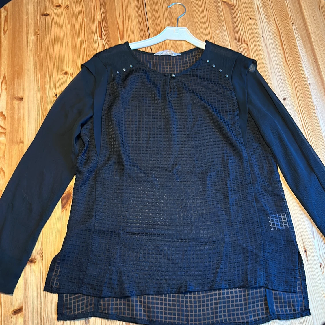 Överdel svart strl 36 - 90