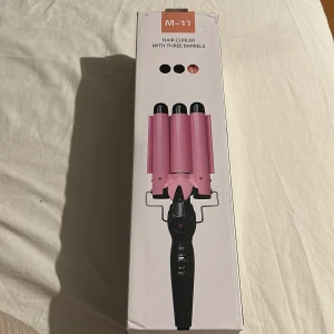 Vågtång  - Säljer denna vågtången eftersom jag redan har en annan den har bara blivit öppnad kartongen men inte använd