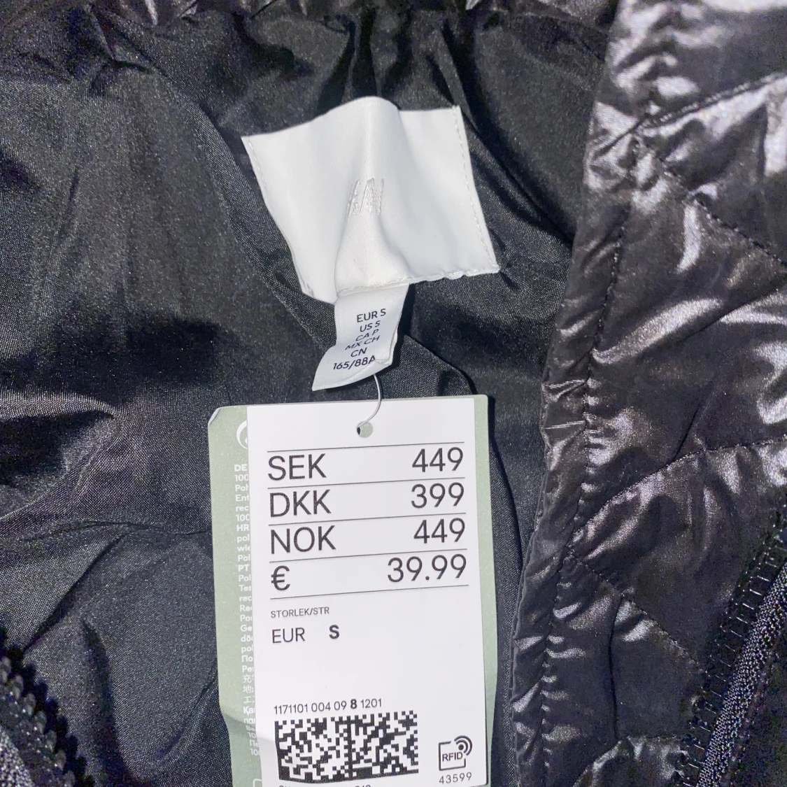 H&M puffetjacka  - 91