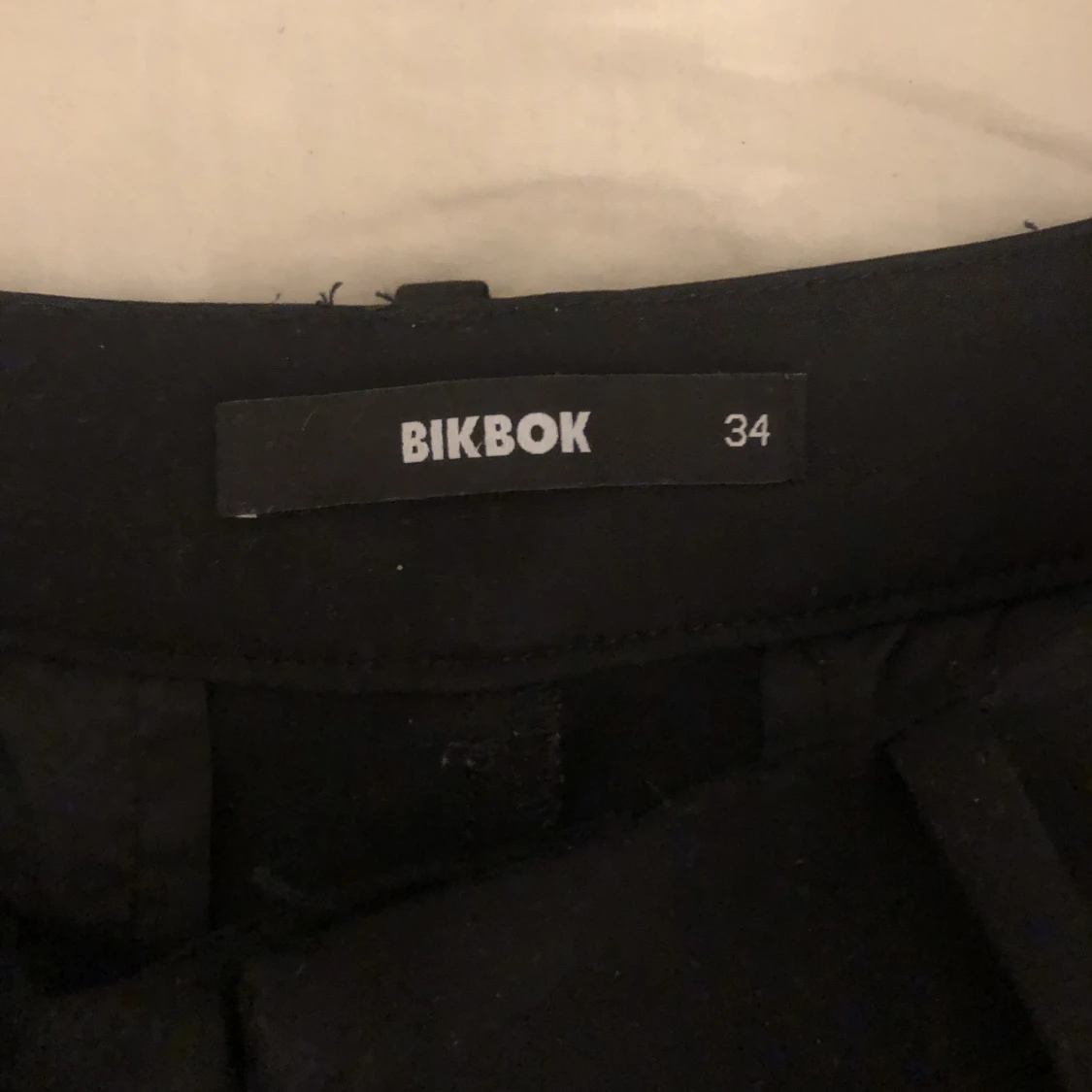 Kostymbyxor bikbok - 91