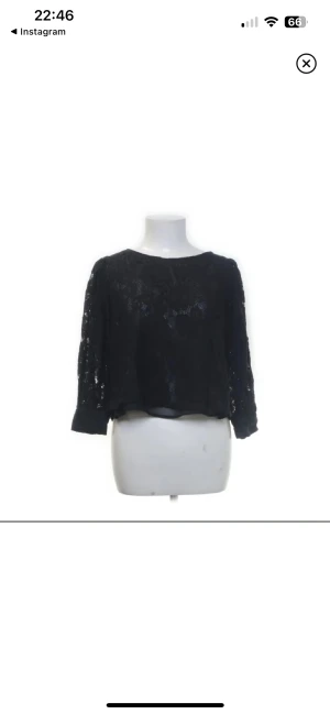 Zara svart spetstopp - Jättefin skick