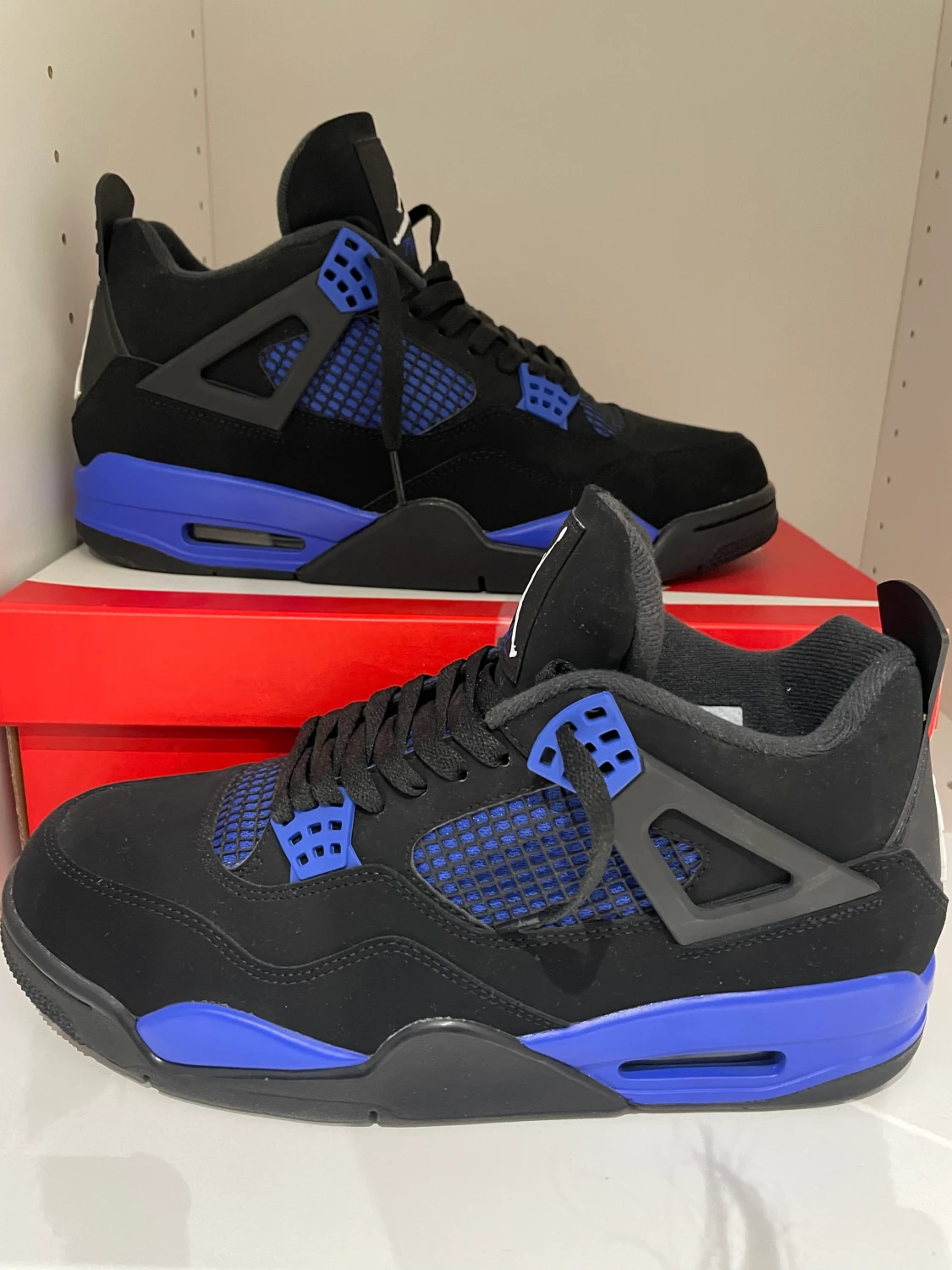 Jordan 4