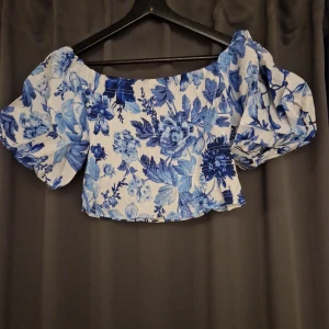 Kortärmad topp - Helt ny endast provad 