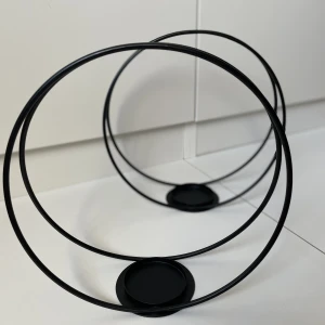 Ljushållare - 2st ljushållare i fint skick. 