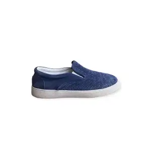 - Dodger intreciatto slip on sneakers  - Size 43,5 fits 44,5 - Price 4500  - Retailprice (8500) discontinued model  - Cond 8,5-9/10
