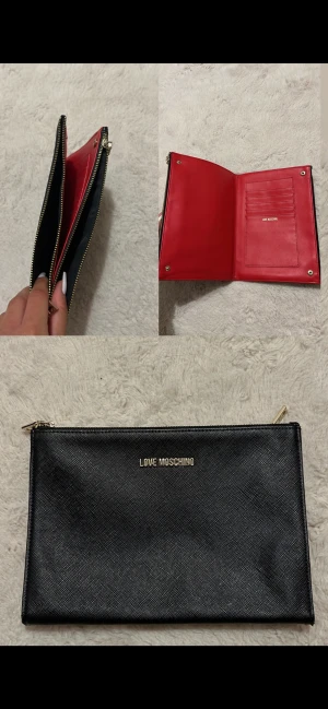 Love Moschino - Säljer mina två Love Moschino plånboksväskor i röd och svart. Använda men i bra skick.