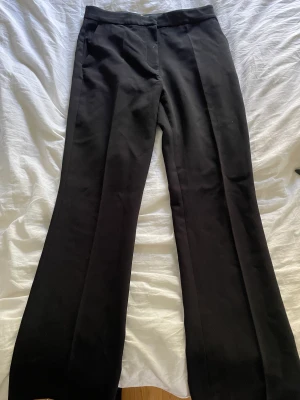 Kostymbyxor  - Svarta kostymbyxor från hm