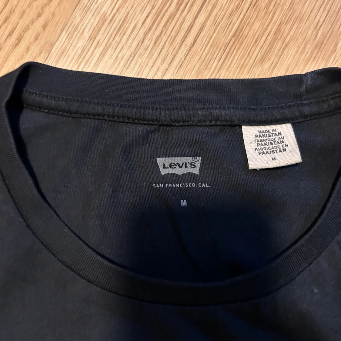 Levi’s tröja  - 90